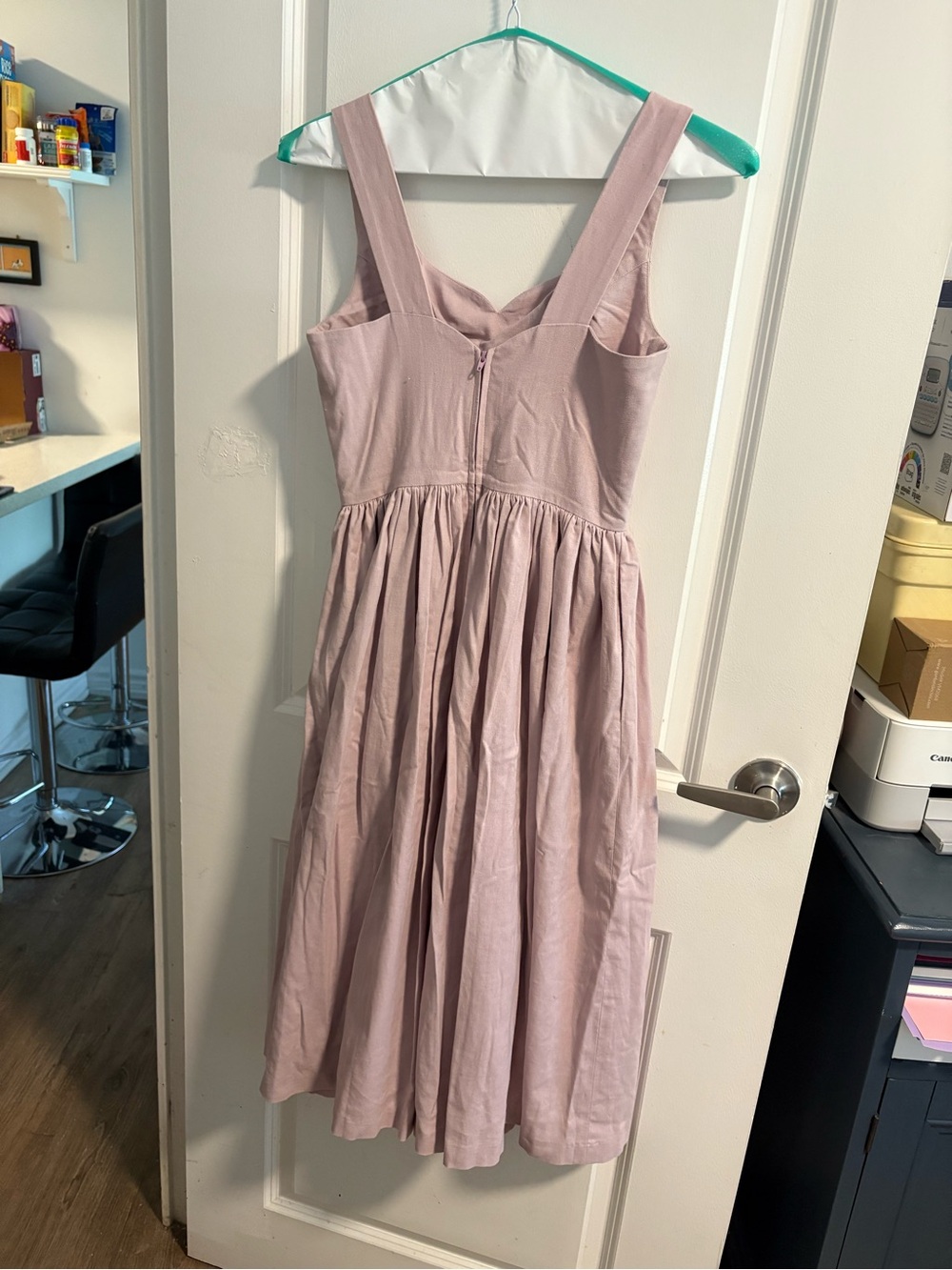 Hearts and Found Elizabeth dress in Lilac linen - Picture 10 of 12